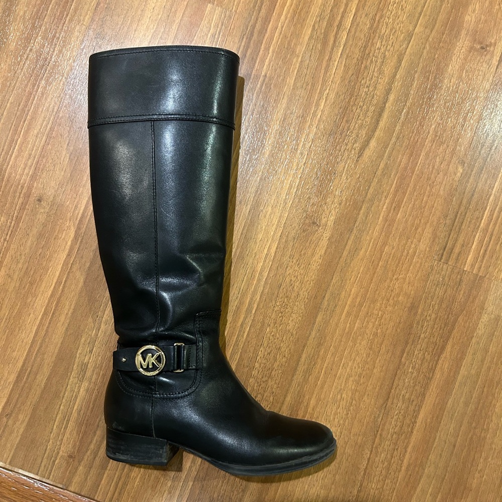 Michael Kors Black Hartland Boots: Women’s Size 5. With Gold Detail - Picture 8 of 14